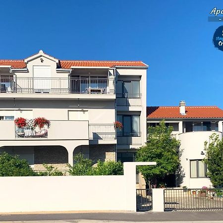 ברודאריצה Apartmani Kardum Brodarica מראה חיצוני תמונה