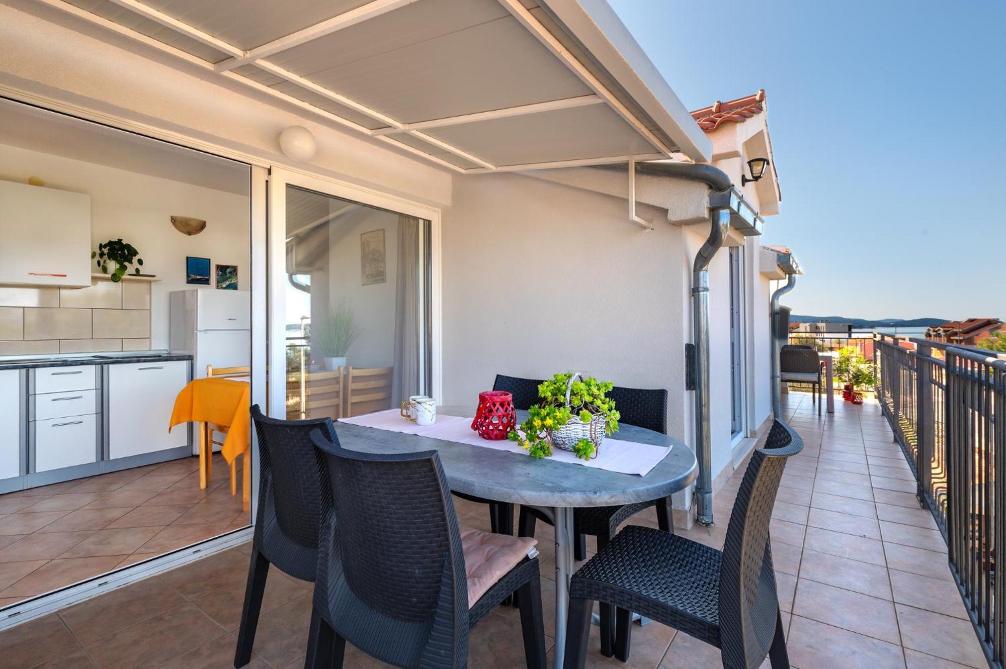 ברודאריצה Apartmani Kardum Brodarica מראה חיצוני תמונה