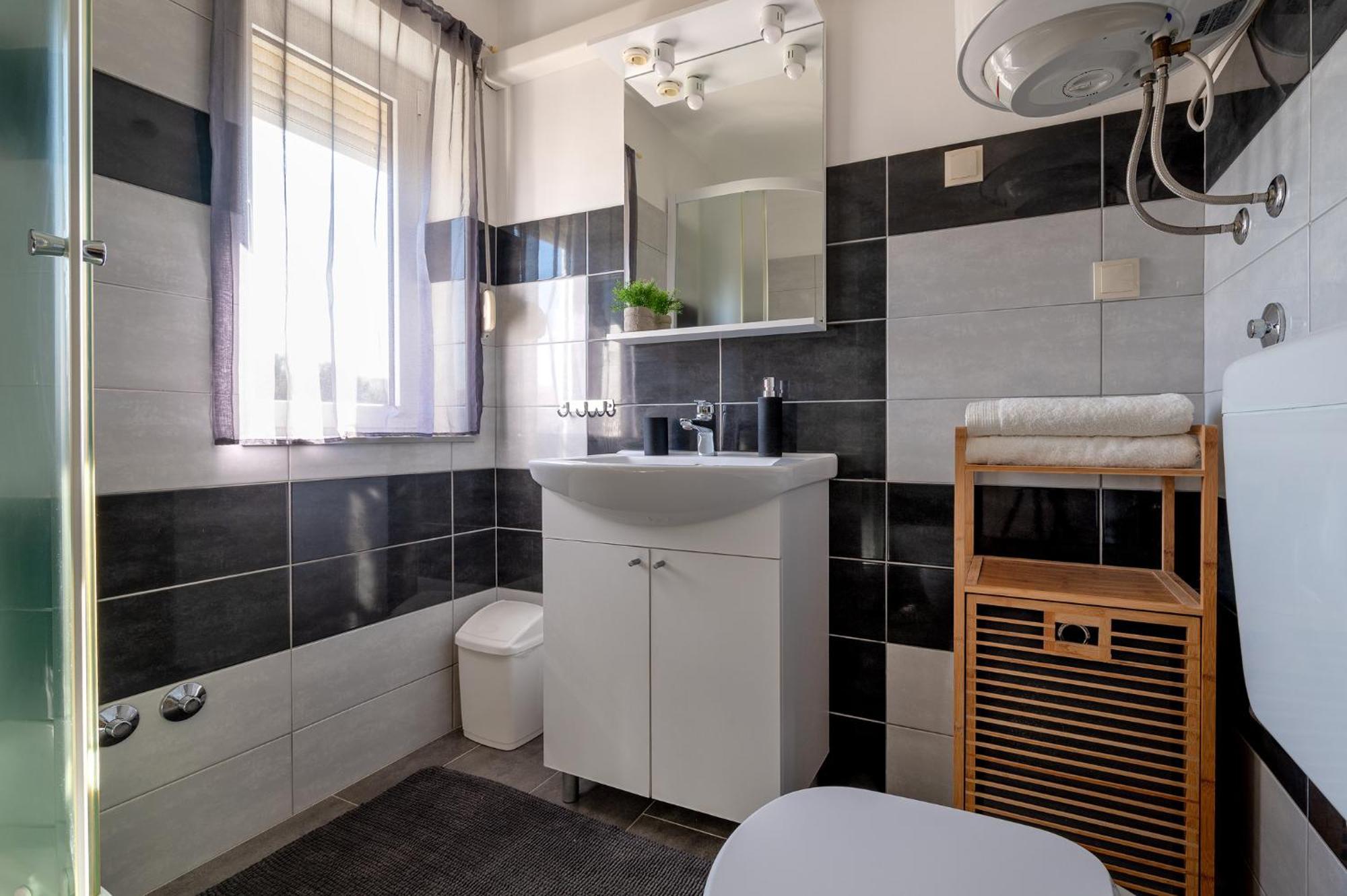 ברודאריצה Apartmani Kardum Brodarica מראה חיצוני תמונה