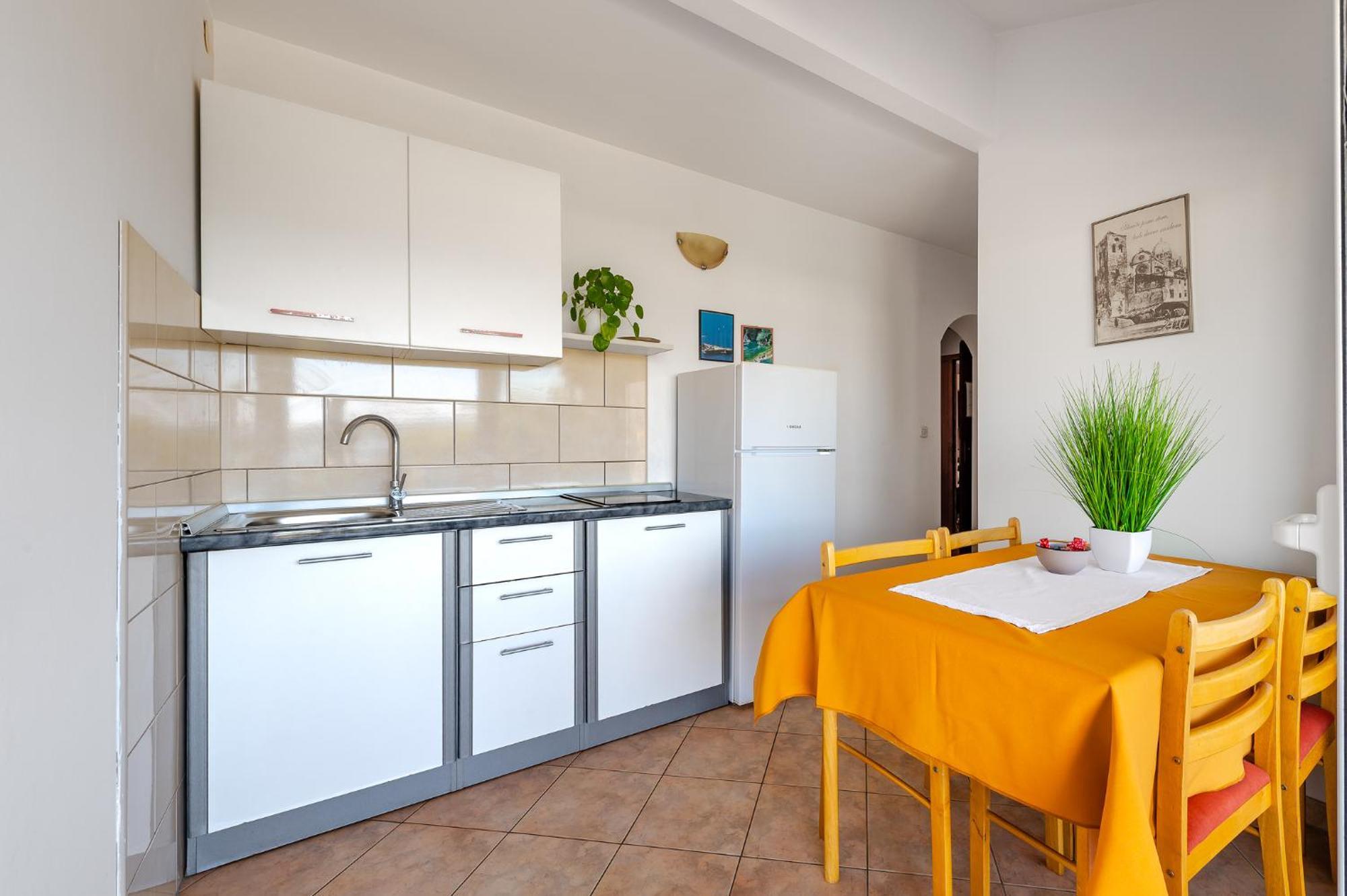 ברודאריצה Apartmani Kardum Brodarica מראה חיצוני תמונה
