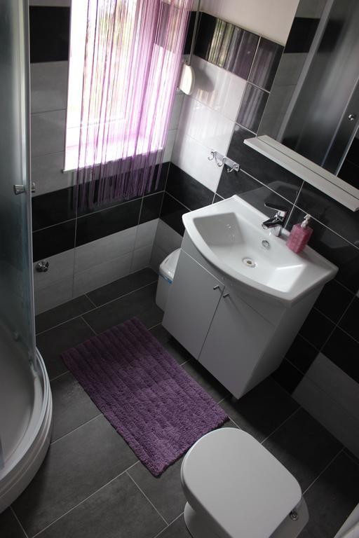 ברודאריצה Apartmani Kardum Brodarica מראה חיצוני תמונה